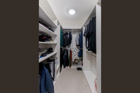Casa para alugar com 300m², 3 quartos e 2 vagasCloset
