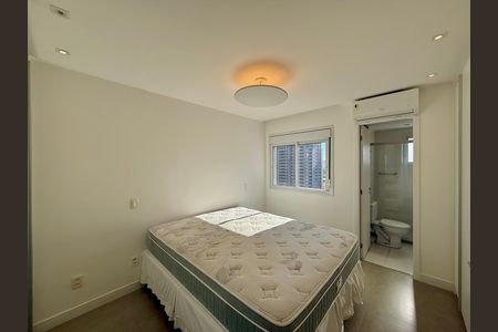 Apartamento à venda com 67m², 1 quarto e 1 vaga Apartamento à venda com 67m², 1 quarto e 1 vagaSuíte