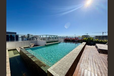 Apartamento à venda com 67m², 1 quarto e 1 vaga Apartamento à venda com 67m², 1 quarto e 1 vagaPiscina