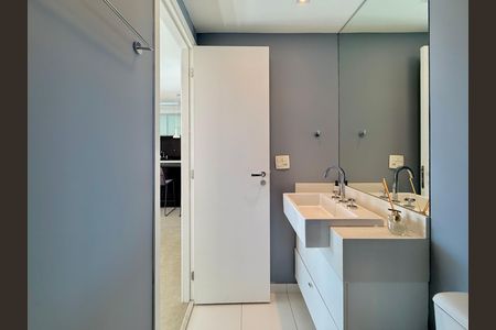Apartamento à venda com 67m², 1 quarto e 1 vaga Apartamento à venda com 67m², 1 quarto e 1 vagaBanheiro Social