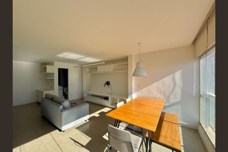 Apartamento à venda com 67m², 1 quarto e 1 vaga Apartamento à venda com 67m², 1 quarto e 1 vagaSacada Integrada