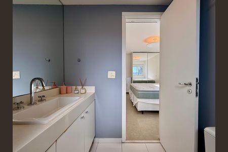 Apartamento à venda com 67m², 1 quarto e 1 vaga Apartamento à venda com 67m², 1 quarto e 1 vagaBanheiro Suíte