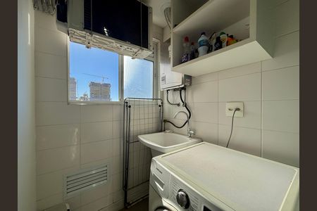 Apartamento à venda com 67m², 1 quarto e 1 vaga Apartamento à venda com 67m², 1 quarto e 1 vagaÁrea de Serviço