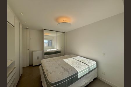 Apartamento à venda com 67m², 1 quarto e 1 vaga Apartamento à venda com 67m², 1 quarto e 1 vagaSuíte