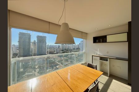 Apartamento à venda com 67m², 1 quarto e 1 vaga Apartamento à venda com 67m², 1 quarto e 1 vagaSacada Integrada