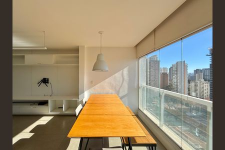 Apartamento à venda com 67m², 1 quarto e 1 vaga Apartamento à venda com 67m², 1 quarto e 1 vagaSacada Integrada