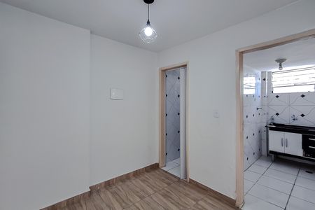 Studio à venda com 29m², 1 quarto e sem vaga Studio à venda com 29m², 1 quarto e sem vagaSala/Quarto
