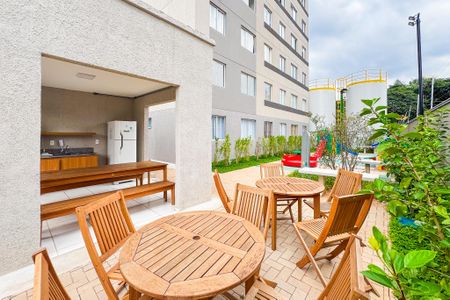 Apartamento para alugar com 38m², 2 quartos e sem vaga Apartamento para alugar com 38m², 2 quartos e sem vagaChurrasqueiras