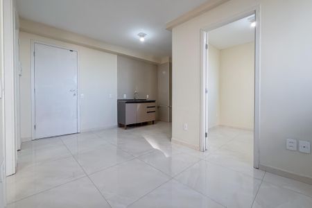 Apartamento para alugar com 38m², 2 quartos e sem vaga Apartamento para alugar com 38m², 2 quartos e sem vagaSala