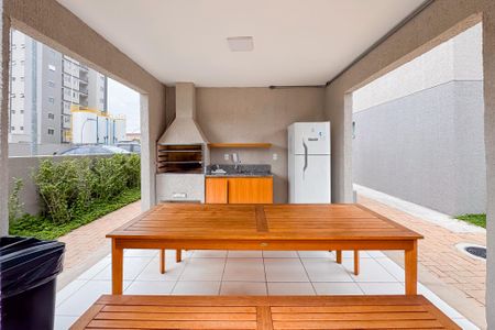 Apartamento para alugar com 38m², 2 quartos e sem vaga Apartamento para alugar com 38m², 2 quartos e sem vagaChurrasqueiras