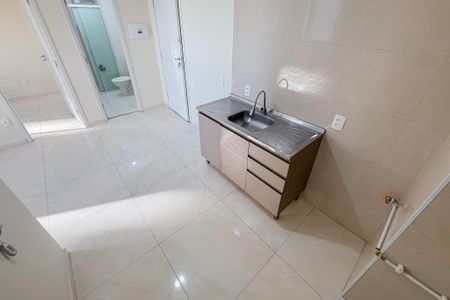 Apartamento para alugar com 38m², 2 quartos e sem vaga Apartamento para alugar com 38m², 2 quartos e sem vagaCozinha e Área de Serviço