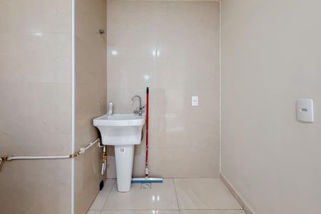 Cozinha e Área de Serviço de apartamento para alugar com 2 quartos, 38m² em Ipiranga, São Paulo