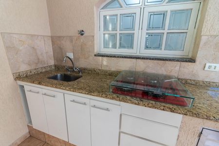 Quintal e Área de Lazer de casa para alugar com 2 quartos, 148m² em Vila Carbone, São Paulo