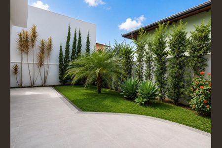 Casa à venda com 185m², 3 quartos e 4 vagas