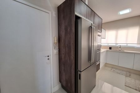 Apartamento à venda com 96m², 2 quartos e 3 vagas Apartamento à venda com 96m², 2 quartos e 3 vagasCozinha