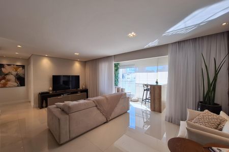 Apartamento à venda com 96m², 2 quartos e 3 vagas Apartamento à venda com 96m², 2 quartos e 3 vagasSala
