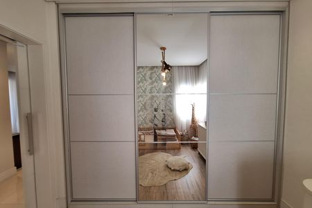 Apartamento à venda com 96m², 2 quartos e 3 vagas Apartamento à venda com 96m², 2 quartos e 3 vagasSuíte 2