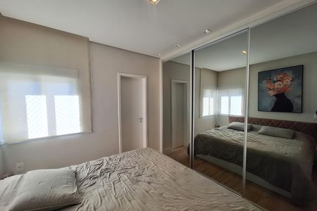 Apartamento à venda com 96m², 2 quartos e 3 vagas Apartamento à venda com 96m², 2 quartos e 3 vagasSuíte 1