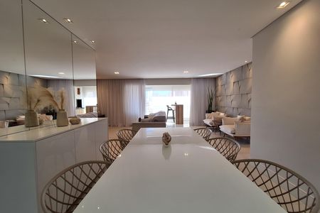 Apartamento à venda com 96m², 2 quartos e 3 vagas Apartamento à venda com 96m², 2 quartos e 3 vagasSala de Jantar