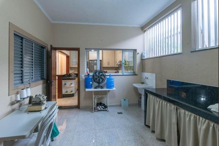Área de Serviço de casa à venda com 2 quartos, 200m² em Jardim Yeda, Campinas