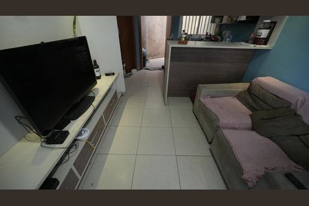 Sala de casa à venda com 1 quarto, 60m² em Vila Gilda, Santo André