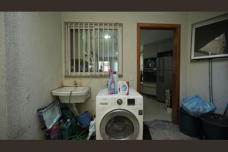 Área de Serviço de casa à venda com 1 quarto, 60m² em Vila Gilda, Santo André