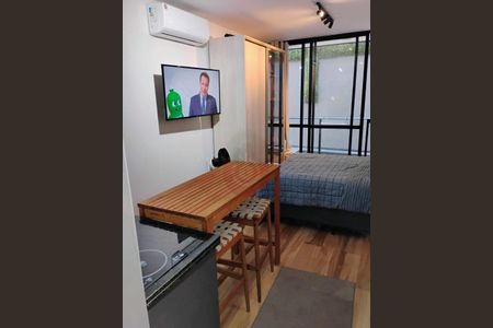 Apartamento à venda com 1 quarto, 26m² em Vila Invernada, São Paulo