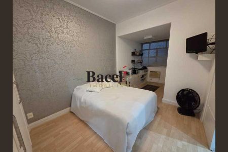 Apartamento à venda com 130m², 3 quartos e 1 vaga