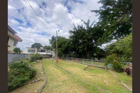 Casa à venda com 3 quartos, 116m² em Jardim Guanabara, Rio de Janeiro