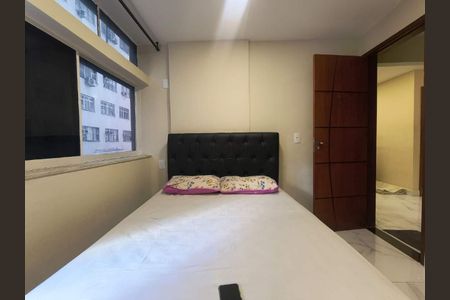 Apartamento à venda com 41m², 1 quarto e sem vaga