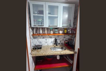 Apartamento à venda com 41m², 1 quarto e sem vaga