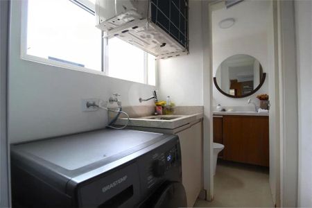 Apartamento à venda com 2 quartos, 60m² em Vila Olímpia, São Paulo