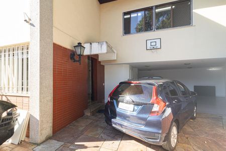 Garagem de casa à venda com 5 quartos, 363m² em Planalto Paulista, São Paulo