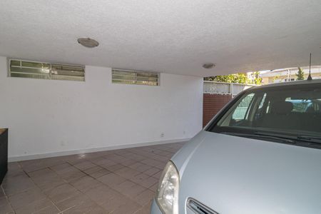 Garagem de casa à venda com 5 quartos, 363m² em Planalto Paulista, São Paulo