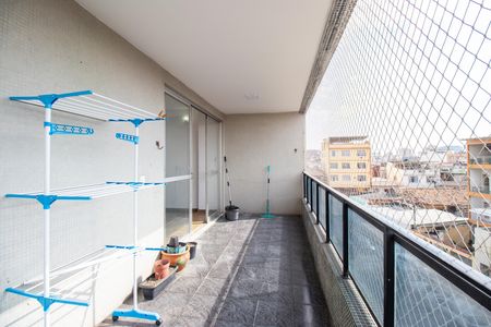 Apartamento para alugar com 84m², 2 quartos e 1 vaga Apartamento para alugar com 84m², 2 quartos e 1 vagaVaranda