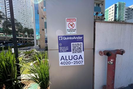 Apartamento para alugar com 42m², 1 quarto e 1 vaga Apartamento para alugar com 42m², 1 quarto e 1 vagaPlaca