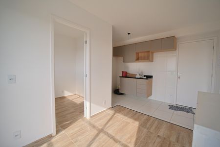 Sala de apartamento para alugar com 2 quartos, 40m² em Jardim Maringa, São Paulo