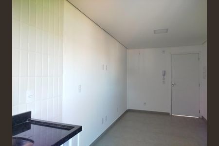 Studio para alugar com 29m², 1 quarto e sem vaga Studio para alugar com 29m², 1 quarto e sem vagaStudio - sala e cozinha