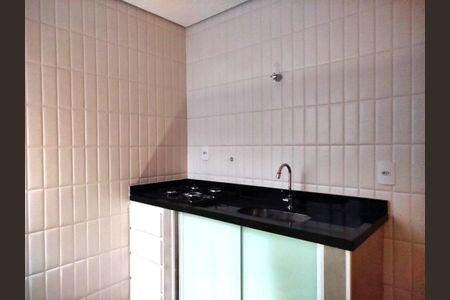 Studio para alugar com 33m², 1 quarto e sem vaga Studio para alugar com 33m², 1 quarto e sem vagaCozinha