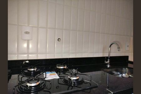 Cozinha - cooktop de kitnet/studio para alugar com 1 quarto, 33m² em Vila Invernada, São Paulo
