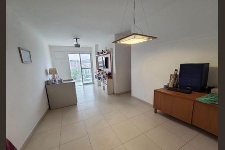 Apartamento para alugar com 65m², 3 quartos e 1 vaga Apartamento para alugar com 65m², 3 quartos e 1 vagaSala