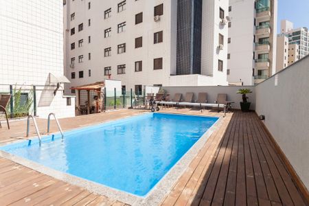 Apartamento à venda com 43m², 1 quarto e 1 vaga Apartamento à venda com 43m², 1 quarto e 1 vagaÁrea comum - Piscina