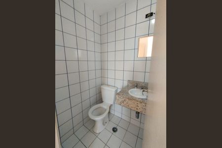 Apartamento para alugar com 56m², 2 quartos e 1 vaga Apartamento para alugar com 56m², 2 quartos e 1 vagaBanheiro