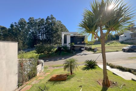 Casa de condomínio para alugar com 353m², 4 quartos e 4 vagas
