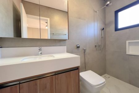 Casa de condomínio para alugar com 353m², 4 quartos e 4 vagas