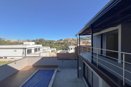 Casa de condomínio para alugar com 353m², 4 quartos e 4 vagas