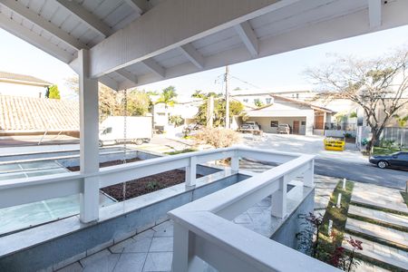 Varanda de casa de condomínio à venda com 3 quartos, 450m² em Alphaville, Santana de Parnaíba
