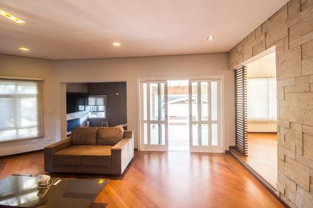 Casa de Condomínio à venda com 3 quartos, 450m² em Alphaville, Santana de Parnaíba