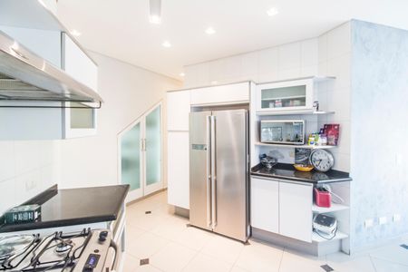 Cozinha de casa de condomínio à venda com 3 quartos, 450m² em Alphaville, Santana de Parnaíba
