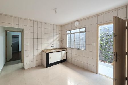 Casa à venda com 125m², 2 quartos e 2 vagasCozinha